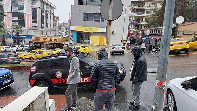İkiz ilanla 885 bin lira dolandırdılar
