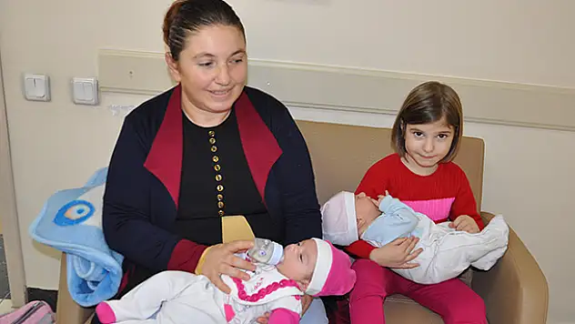 İkiz kardeşleri Zeliha'ya umut oldu