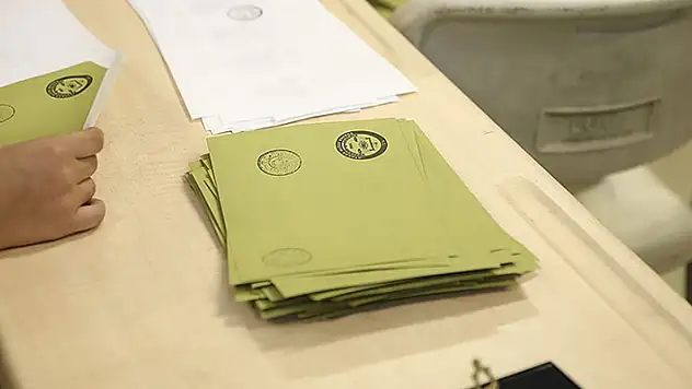 İl Seçim Kurulu'ndan Van kararı: Mazbata AK Parti'ye geçti
