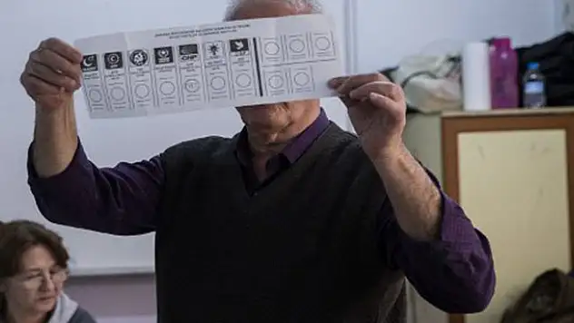 İl seçim kurulu panoya astı! İşte sonuç