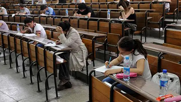 İlahiyat ve hukukta boş yok