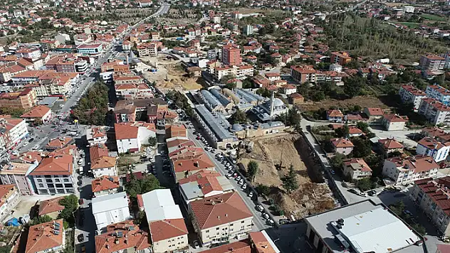 Ilgın'a yakışır bir meydan kazandırılıyor