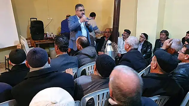 Ilgın Belediye Başkanı Ertaş, vatandaşlarla bir araya geldi