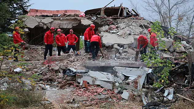 Ilgın Belediyesi Arama Kurtarma Ekipleri tatbikatlara devam ediyor