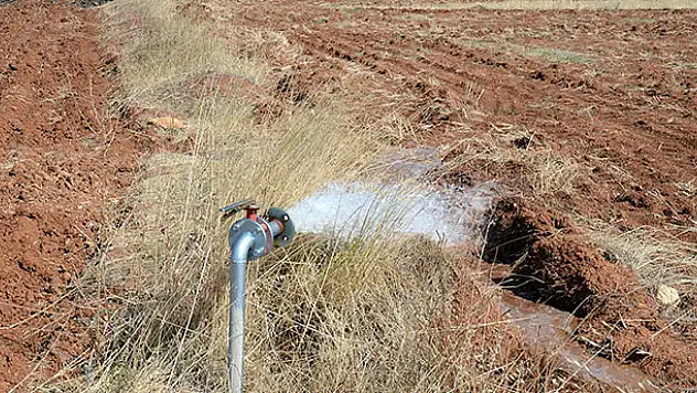 Ilgın'da 370 dekar tarım arazisi daha suya kavuşuyor