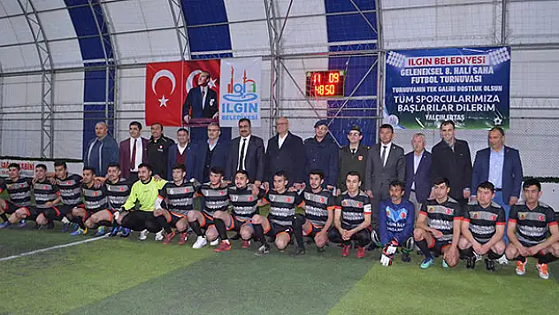 Ilgın'da 8. Halı Saha Futbol Turnuvası başladı