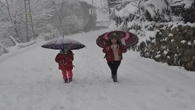 Ilgın'da okullar yarın da tatil edildi - Ilgın 9 Ocak kar tatili