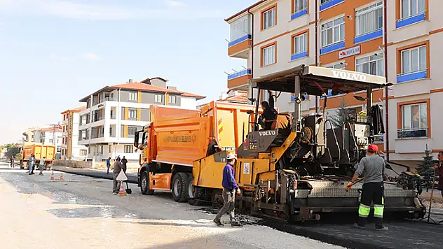 Ilgın'da yol çalışmalarında rekor kırıldı