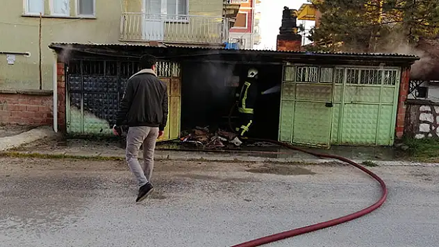 Ilgın'daki yangında müştemilat kullanılamaz hale geldi