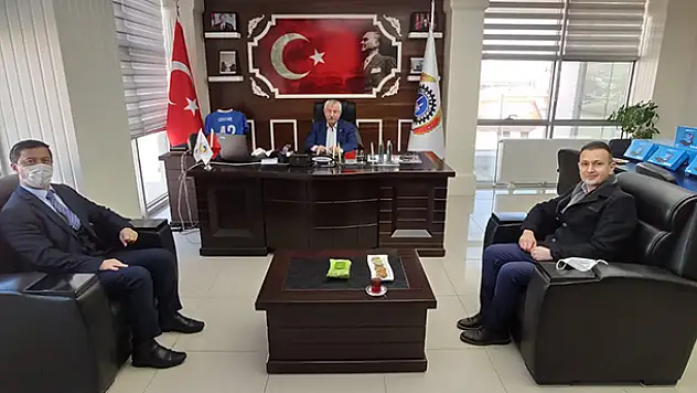 Ilgın Ticaret Borsası'ndan uzaktan eğitime destek için tablet bağışı