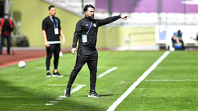 İlhan Palut: Alt sıralarla aramızın açılması yönünde çok önemli bir maçtı
