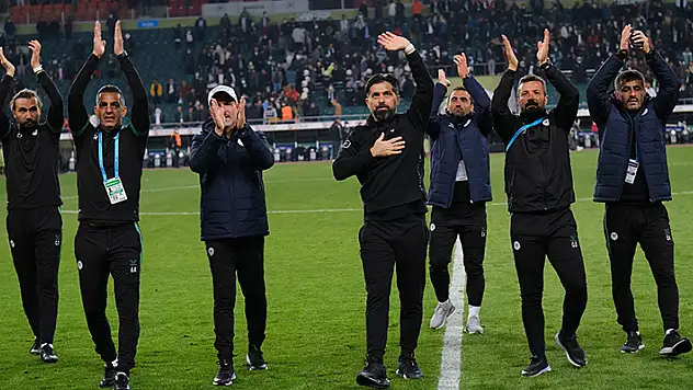 İlhan Palut, F.Bahçe'yi ilk kez devirdi

