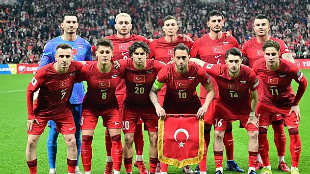 İlhan Palut: Kalbimiz milli takımla birlikte