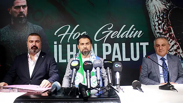 İlhan Palut, resmen Çaykur Rizespor'da