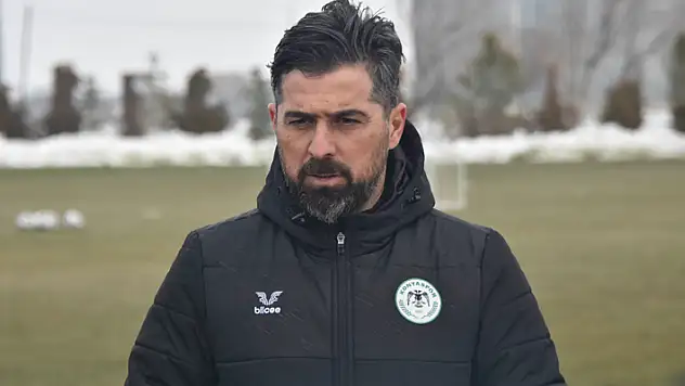 İlhan Palut: Trabzon'a 3 puan almak için gittik ama olmadı
