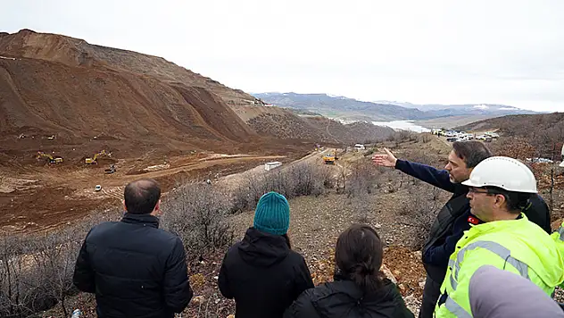İliç'de toprak altından 112 gün sonra çıkarılan işçinin kimliği DNA testi ile belirlenecek
