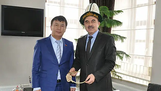 İlişkilerimize nazar değmesin