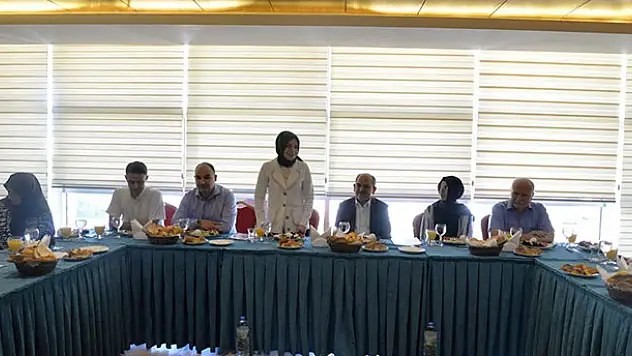 İlk Adım Ebe-Gebe Okulu' projesi model olmayı başardı 
