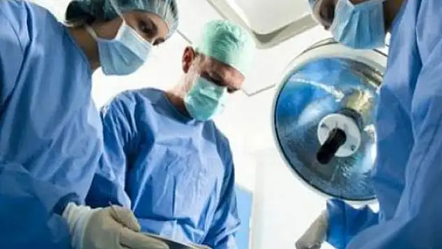 İlk başarılı penis nakli yapıldı
