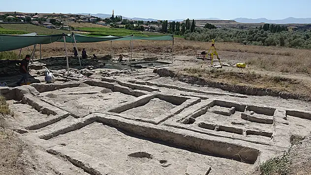 ilk beyin ameliyatının yapıldığı yer! Aşıklı Höyük'ün terk edilme nedeni araştırılıyor