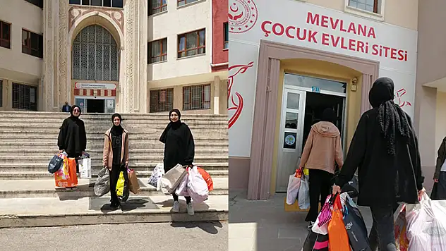 İmam Hatip Lisesi öğrencilerinden 'El Ele İyiyiz' çalışması
