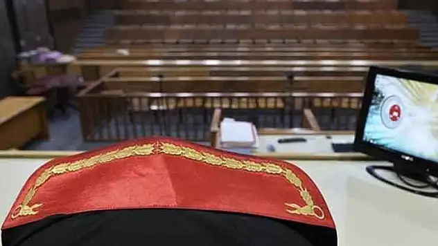 'İmamoğlu çıkar amaçlı suç örgütü' davasının sekizinci duruşması başladı