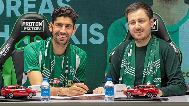 İmzayı attı! Andreas Bouchalakis Konyaspor'da