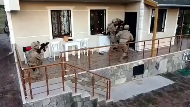 İnegöl Terkiner çetesi çökertildi

