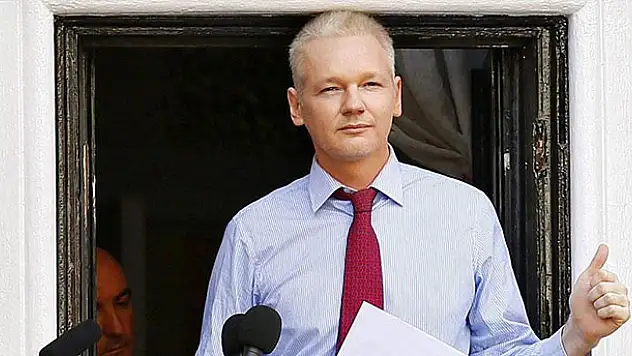 İngiliz basını BM'nin 'Assange lehinde karar aldığını' duyurdu