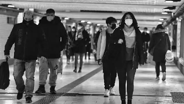 İngiltere'de koronavirüs alarmı: Kısıtlamalar 5'inci seviyeye yükseltildi