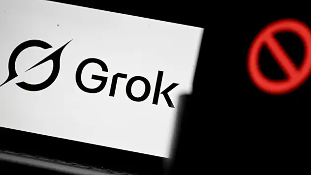 İngiltere hükümeti, uygunsuz görüntüler üreten Grok'un yaptığı değişikliği 'hakaret' olarak niteledi