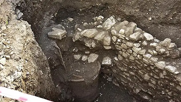 İnşaat kazısından Helenistik döneme ait kuyu çıktı