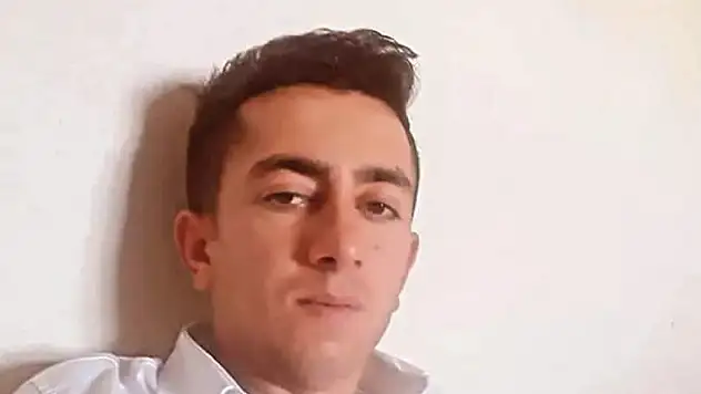 İnşaatın 3'üncü katından düşen kalıp ustası öldü
