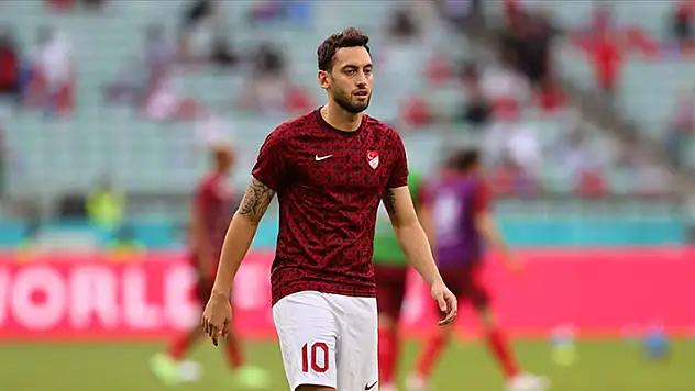 Inter, Çalhanoğlu'nu kadrosuna kattı
