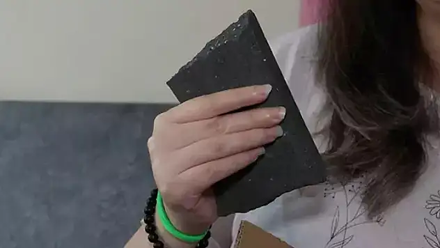 İnternetten 20 bin liralık tablet sipariş etti, paketten çıkanı görünce şoke oldu
