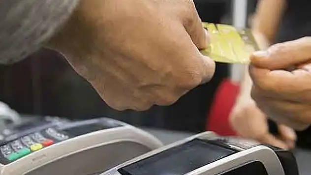İnternetten kredi kartıyla alışveriş yapanlar dikkat!
