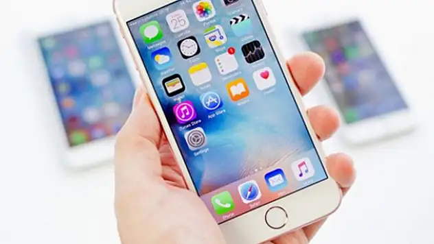 iPhone kullananlar dikkat: Siri özel bilgilerinizi ortaya döküyor!
