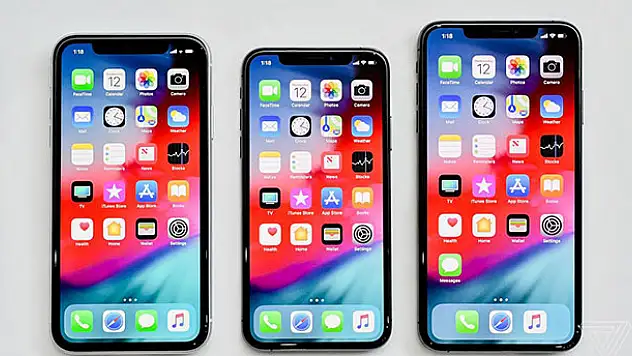 iPhone'nun merakla beklenen Türkiye fiyatı belli oldu