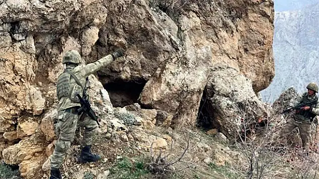 Irak'ın kuzeyinde 3 PKK'lı terörist etkisiz hale getirildi