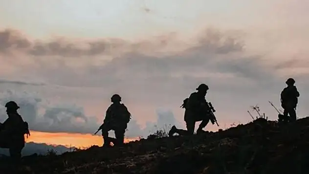 Irak'ın kuzeyindeki barınma alanlarından kaçan PKK'lı 3 terörist teslim oldu