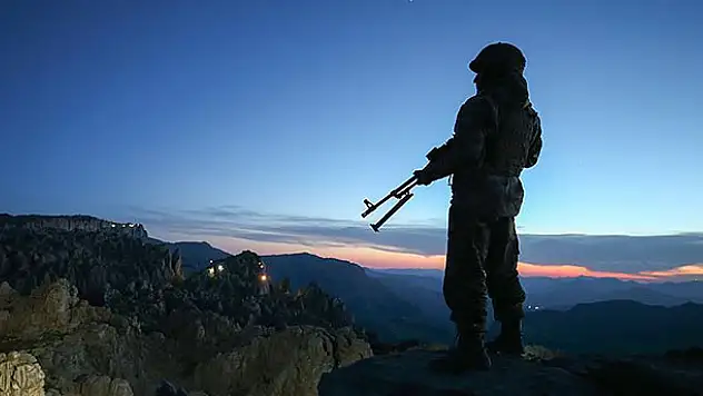 Irak'ın kuzeyindeki operasyonda 3 asker şehit oldu