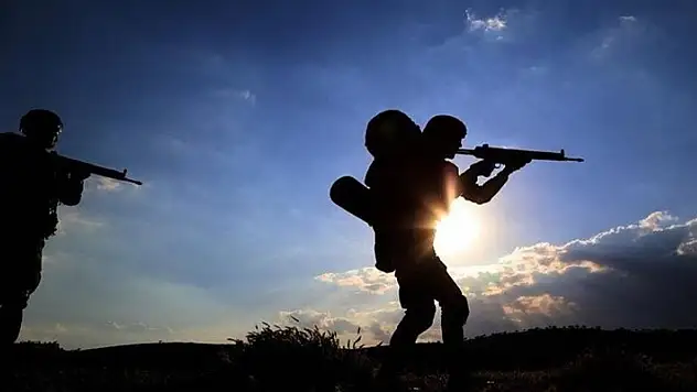 Irak'ın kuzeyindeki Pençe Operasyonu bölgesinde 2 PKK'lı terörist etkisiz hale getirildi
