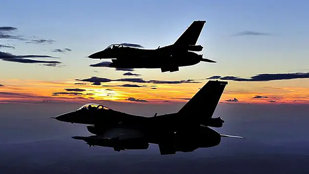 Irak'ın kuzeyine hava harekatı: 15 terörist etkisiz hale getirildi
