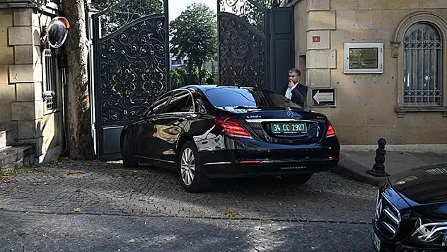 İran ile Avrupa ülkeleri, nükleer faaliyetlere ilişkin görüşmeler için yeniden İstanbul'da bir araya geldi