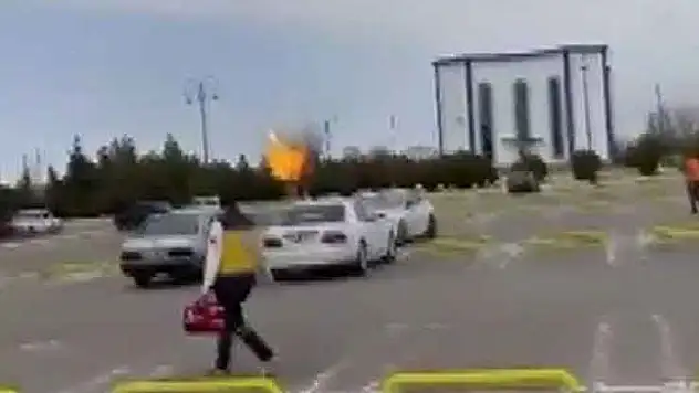 İran'a ait İHA, Nahçıvan Havalimanı'na düştü