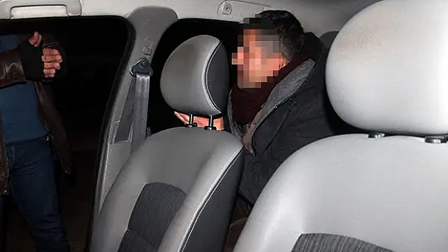 İş yerine giren hırsız suçüstü yakalandı