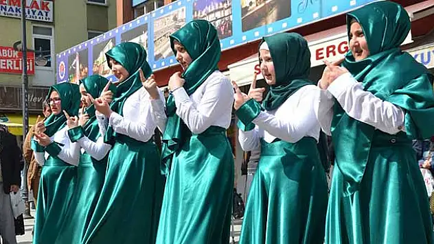 İşaret diliyle Kutlu Doğum Haftası etkinliği