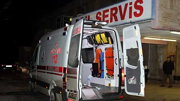 İşçilerin kavgası kanlı bitti: 4 yaralı