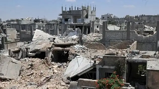 IŞİD Kobani'ye sızdı