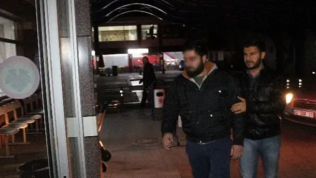 IŞİD Örgütü Zanlıları Sağlık Kontrolünden Geçirildi